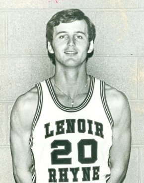 Rick Barnes team photo 1977