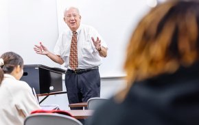 Richard Green addresses a classroom of accounting students