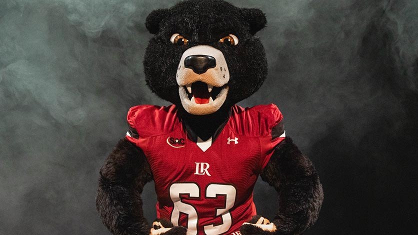 Lenoir-Rhyne reveals new Bear mascot | Lenoir-Rhyne University